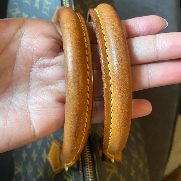 LV Speedy40 In Monogram - Picture 10 of 15